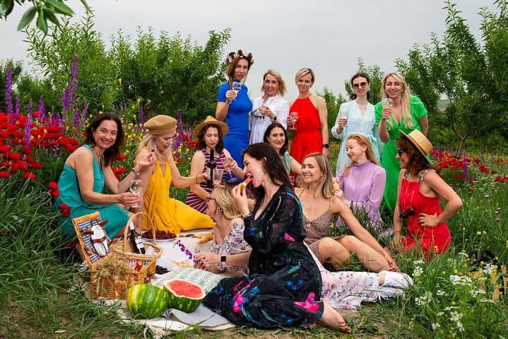 Blind Spots Picnic: Offbeat Day Trip Near Tbilisi