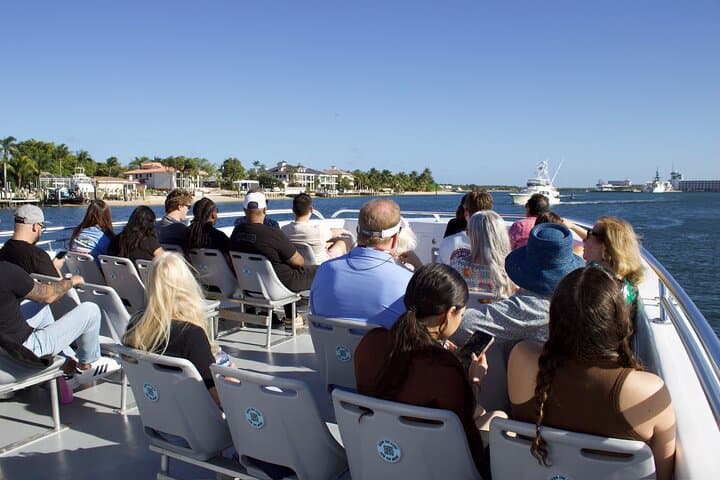 Early Bird Sea Rocket Speed Boat Cruise — Fort Lauderdale Skyline, Mega-Yachts & Millionaire Mansions photo 5