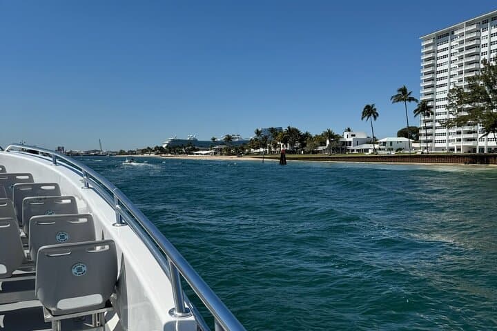 Early Bird Sea Rocket Speed Boat Cruise — Fort Lauderdale Skyline, Mega-Yachts & Millionaire Mansions photo 6