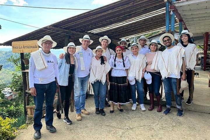 Horseback Riding and Coffee Farm Tour from Medellín: Ride, Roast, Taste photo 4
