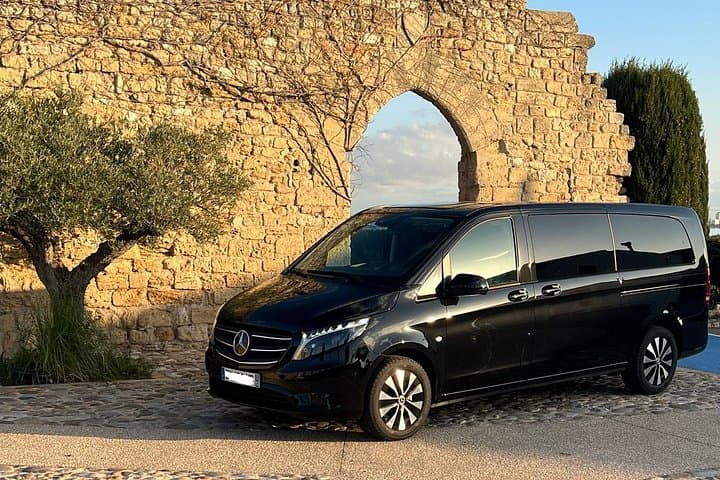 Private Day Tour Marseille Cassis & Cap Canaille — Coastal Cliffs, Calanques and Vieux-Port photo 4