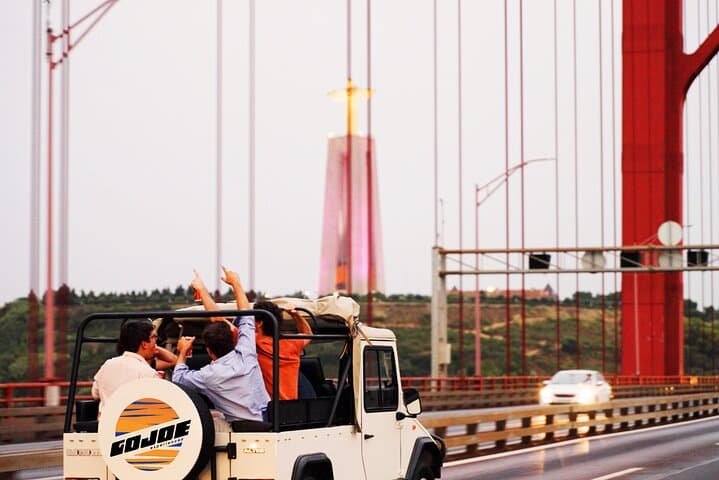 Lisbon Sunset-to-Night Vintage Jeep Tour with Food & Drinks photo 1