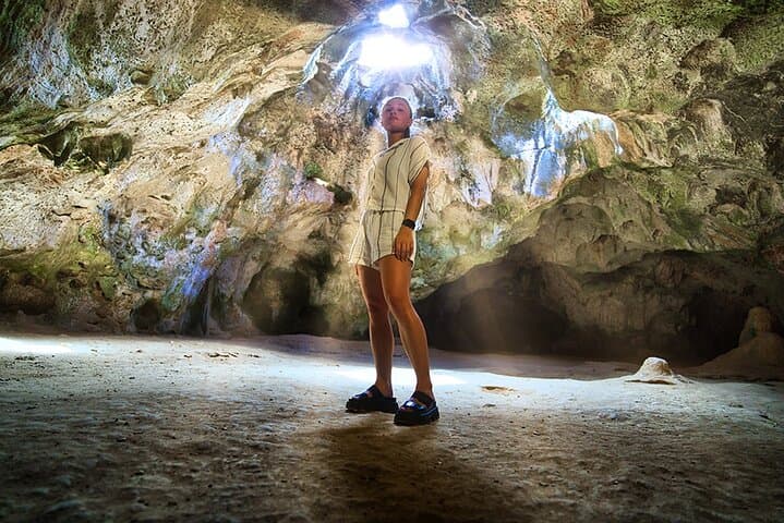 Private Jeep Excursion in Aruba: Custom 4x4 Tours to Arikok, Beaches & Natural Pools photo 5