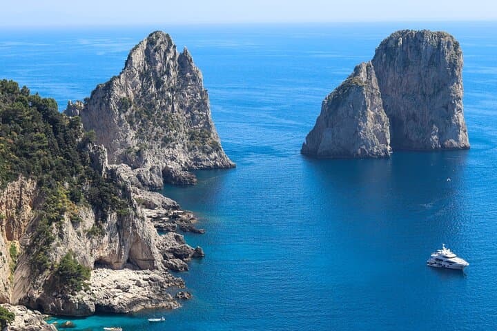 Self-Guided Capri in a Day: Complete Island Walking Tour Guide