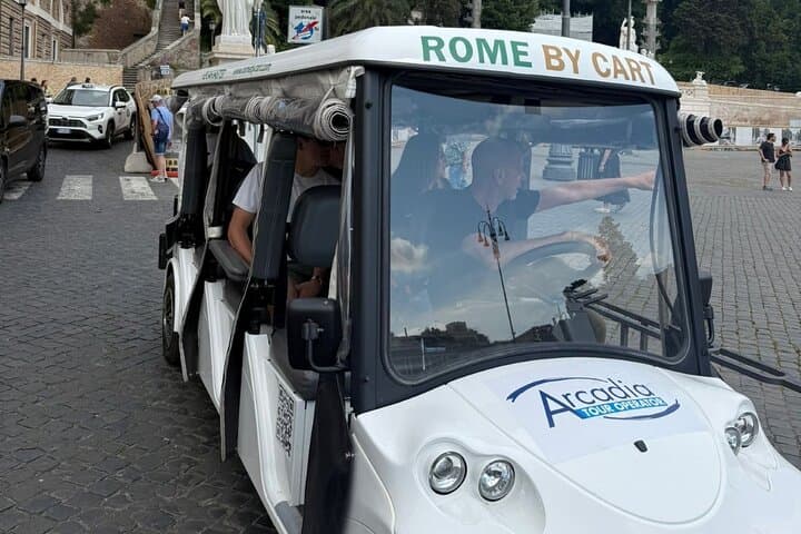 Gianicolo and Trastevere Golf Cart Tour: 1.5-Hour Panoramic Rome Ride photo 5