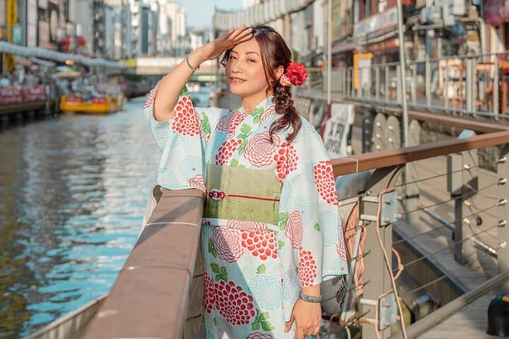 Osaka Kimono Rental: 90-Minute Dressing & Stroll from Dotonbori photo 4