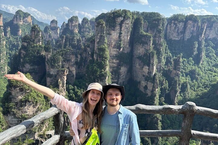 VIP One-Day Zhangjiajie National Forest Park Private Tour — Tianzi & Avatar Peaks