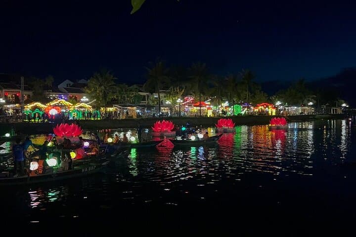 Da Nang Evening Tour: Monkey Mountain, Marble Mountains & Hoi An Lanterns photo 4