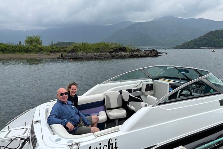 Mt. Fuji & Hakone One-Day Cultural Tour from Tokyo — Private Guide, Ropeway & Lake Cruise photo 5