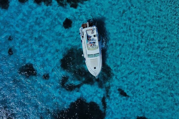La Maddalena Archipelago Private Motorboat Tour – Full-Day DC12 Excursion photo 2