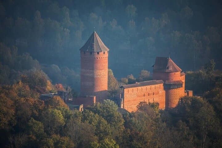 Sigulda Castles, Caves & Cable Car: Full-Day Adventure from Riga