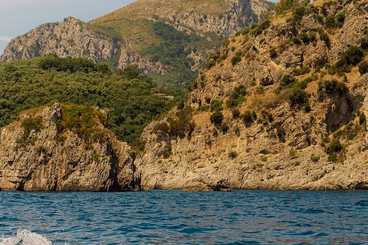 Sorrento Sunset Boat with Aperitif: Private 2-Hour Coastal Cruise photo 3