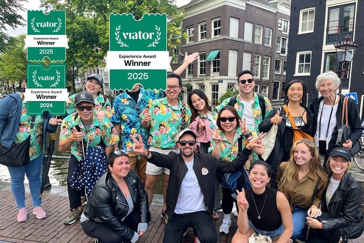 Taste Amsterdam: Food and Cultural Walking Tour Through Jordaan & Canal Markets
