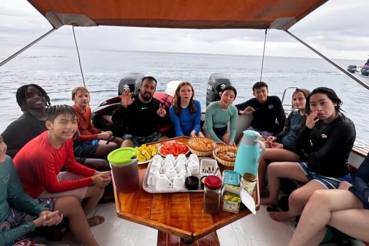 5-Day Galápagos Land Tour — San Cristóbal & Santa Cruz Wildlife, Snorkeling and Highlands