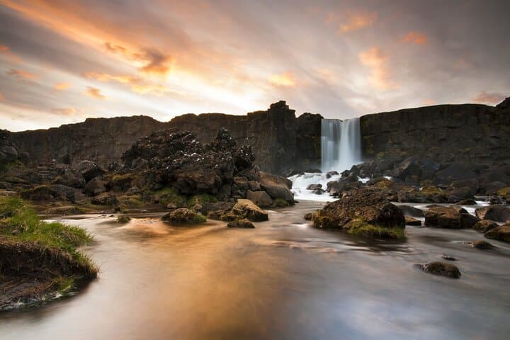 Golden Circle from Reykjavik: Thingvellir, Geysir, Gullfoss, Friðheimar & Kerið photo 4