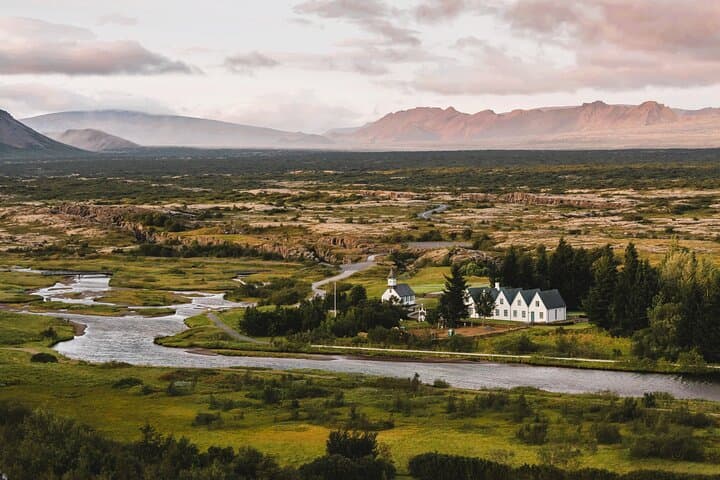 Golden Circle from Reykjavik: Thingvellir, Geysir, Gullfoss, Friðheimar & Kerið photo 2