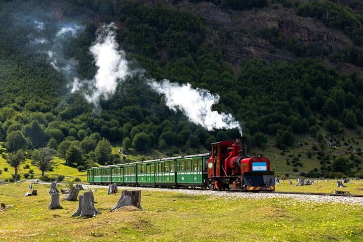 End of the World Train and Tierra del Fuego National Park Half-Day Tour from Ushuaia photo 2