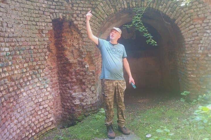 Exploring Chitila's Abandoned Fortifications: Bucharest History & Mystery Tour photo 4
