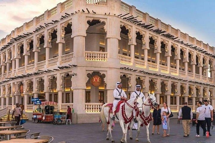 Doha Transit City Tour: Souq Waqif, Corniche, Katara & Pearl Island in 4–5 Hours photo 2
