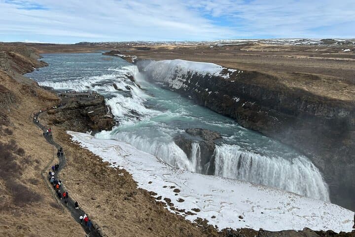 Private Golden Circle Tour: Thingvellir, Geysir & Gullfoss Day Trip from Reykjavík