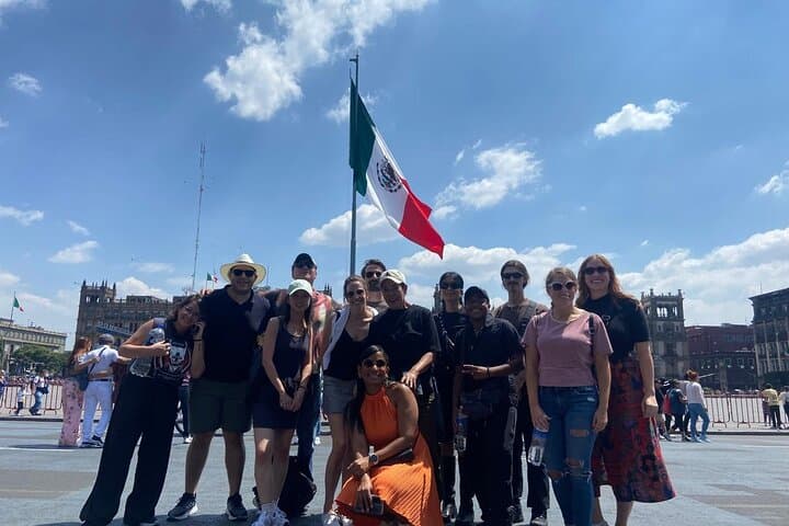 CDMX Off-Track: Historic Neighborhoods, Street Food & Pulque Rooftop Tour