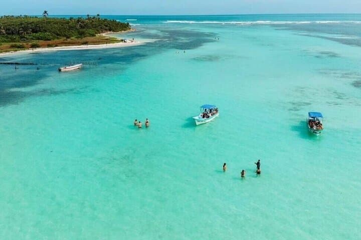 Sian Ka'an Reserve Tour: Boat, Cenotes & Valladolid Day Trip from Playa del Carmen