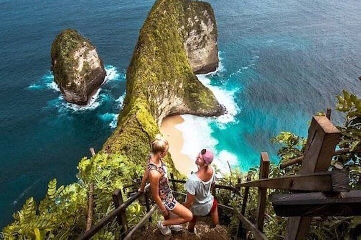Explore Nusa Penida: Snorkeling with Manta Rays and Island Adventure photo 6