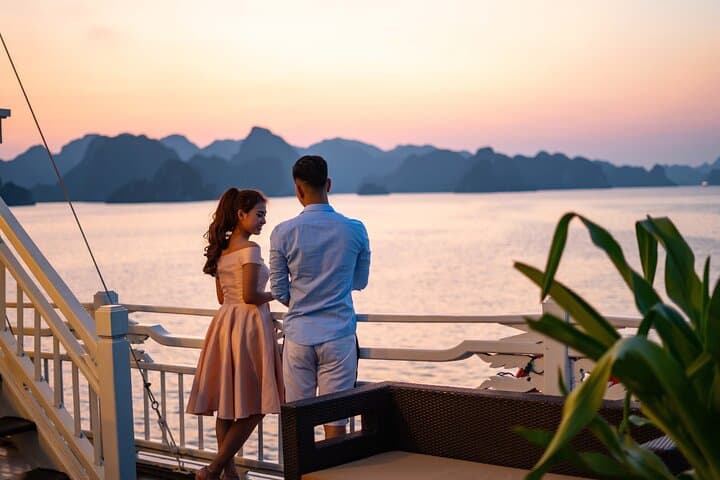 Overnight Halong Bay Cruises from Hanoi — 2-Day All-Inclusive Options