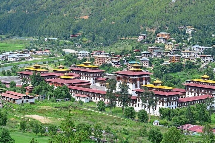 Private 8-Day Bhutan Tour: Paro, Thimphu & Phobjikha with Tiger's Nest Hike