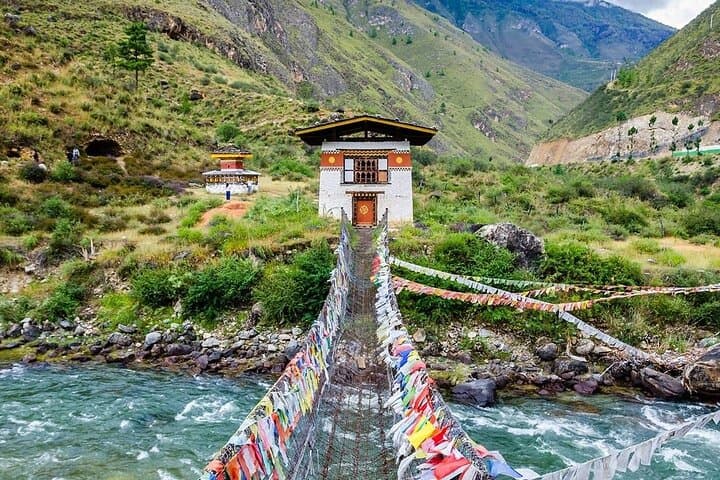 Private 8-Day Bhutan Tour: Paro, Thimphu & Phobjikha with Tiger's Nest Hike photo 5