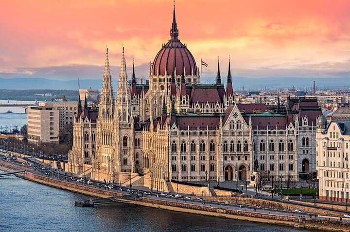 Royal Route VIP: Private Vienna to Bratislava and Budapest Day Trip photo 2