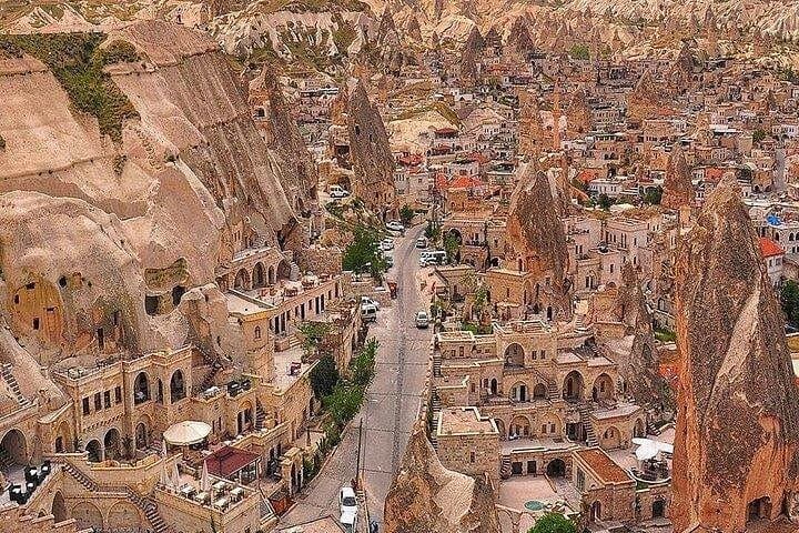 Cappadocia in 48 Hours: Sunrise Balloons and Cave-Hotel Nights photo 3