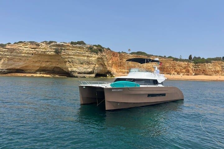 Lagoon Alvor Experience from Vilamoura Marina: Alvor Lagoon, Caves & Coastal Cruise photo 2