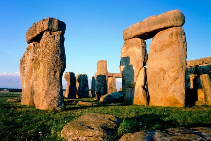 Windsor Castle, Stonehenge & Oxford Day Trip from London: Practical Guide photo 5
