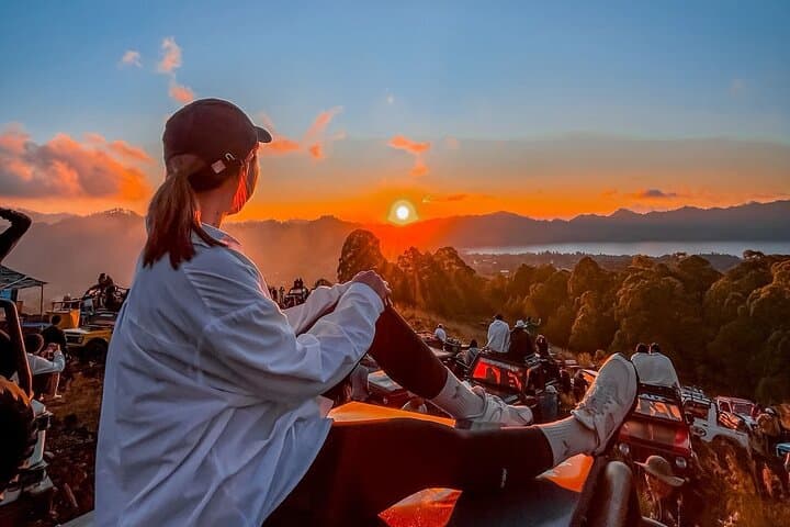 Private Mt. Batur Sunrise Jeep & Black Lava Adventure with Breakfast