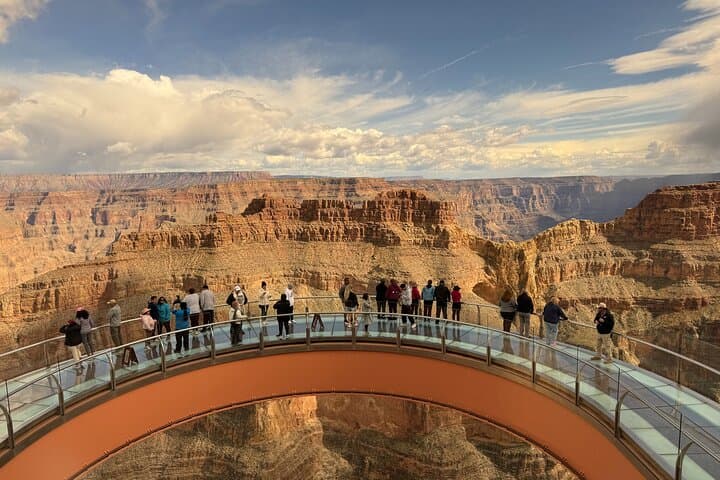 Red Rocks to the Rim: A Private Day Tour from Phoenix to Sedona and the Grand Canyon photo 5