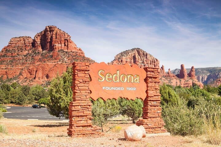 Red Rocks to the Rim: A Private Day Tour from Phoenix to Sedona and the Grand Canyon photo 2