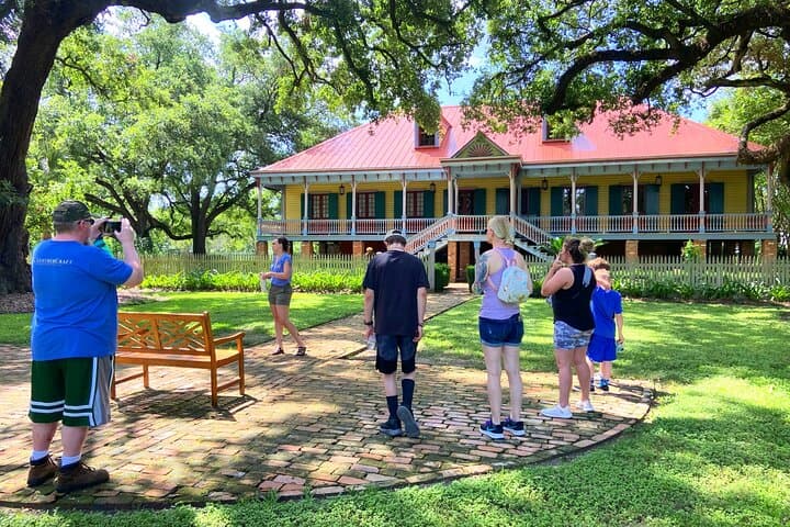 Laura Plantation Guided Tour: Creole History, Slave-Cabin Stories & River Road Views photo 1