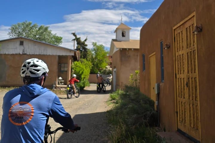 Taos E-Bike Tour: Historic Plaza, Art Walks & Local Flavors photo 2