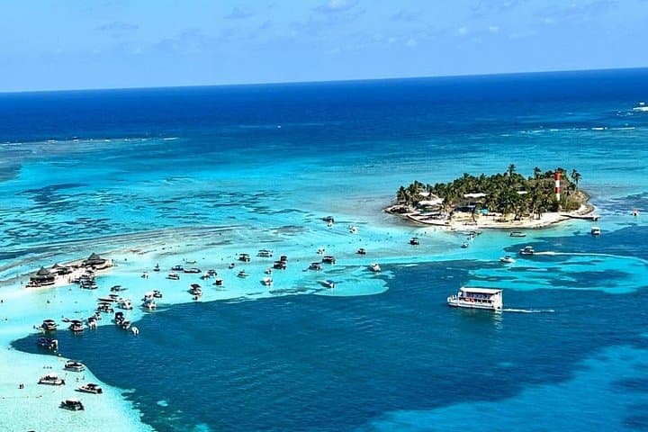 Explore The Aquarium San Andrés: Boat Tour to Rose Cay Natural Aquarium