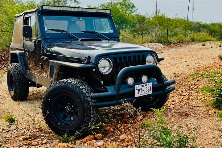 medina-river-valley-jeep-tour-castroville-texas photo 4