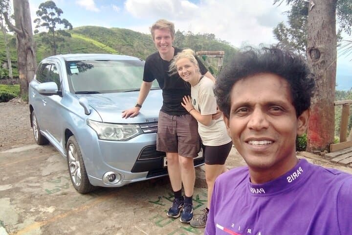 Sri Lanka Private Driver & Airport Transfer — Negombo to Kandy, Ella and Beyond photo 2