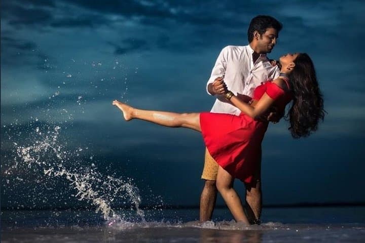 Daytona Beach Shores Express Beach Portraits — 30-Minute Sunset Photoshoot photo 4