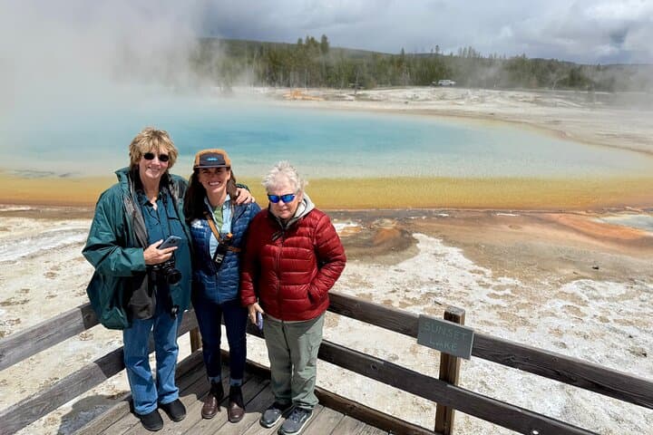 Yellowstone Hot Springs & Geysers Private Tour from Bozeman photo 4