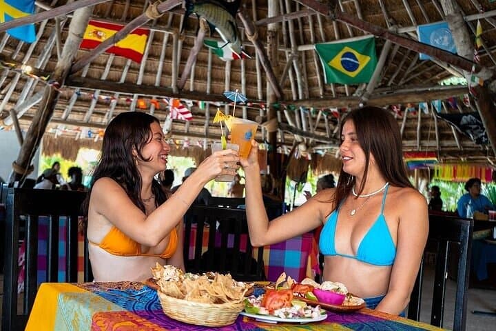 First-Time Scuba at Chankanaab: Guided Discovery Dive and Lunch in Cozumel photo 4