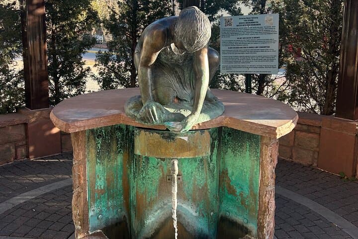 E-Golf Cart Tour of Manitou Springs: Historic Sights, Mineral Springs & Garden of the Gods photo 3