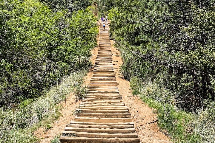 E-Golf Cart Tour of Manitou Springs: Historic Sights, Mineral Springs & Garden of the Gods photo 5