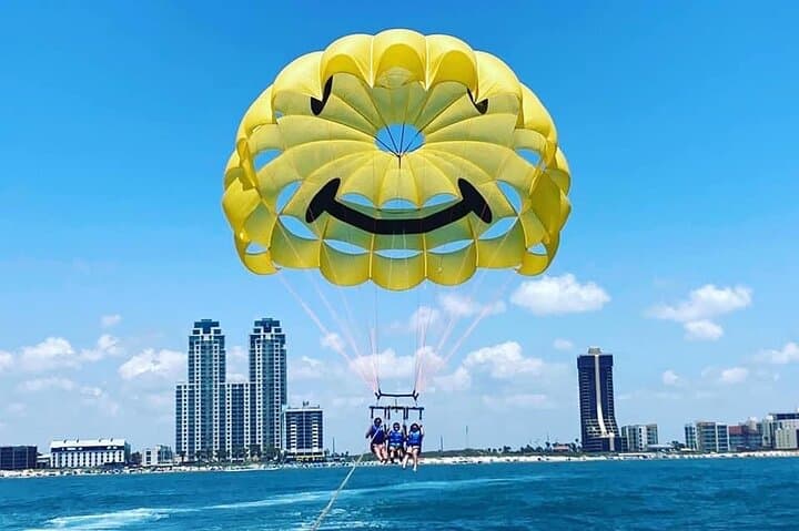 South Padre Island Parasailing: Ocean & Bay Flights Over the Gulf of Mexico photo 5