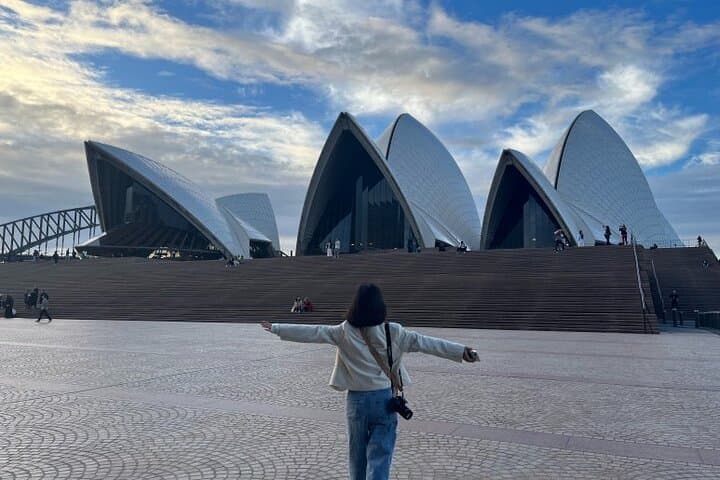 Sydney Highlights: Half-Day Small-Group Tour to Opera House, Bondi & Mrs Macquarie's Chair photo 5
