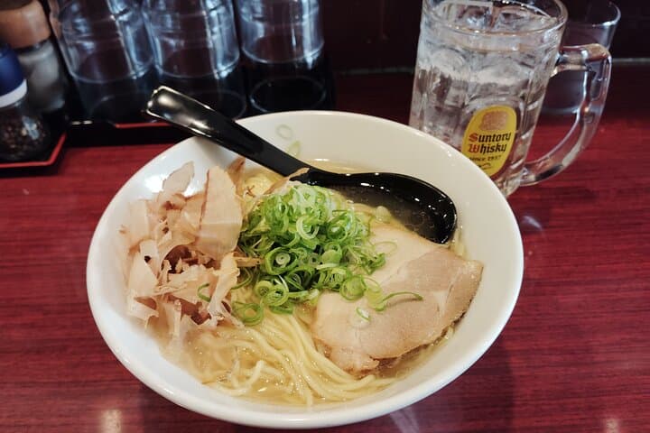 Osaka Honmachi Ramen Tour: Local Guide to Authentic Bowls photo 5